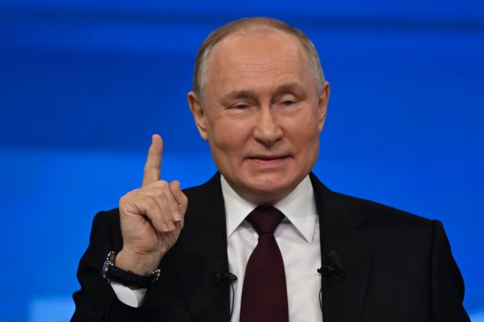 shutterstock_2525126703.jpg featured image Putin