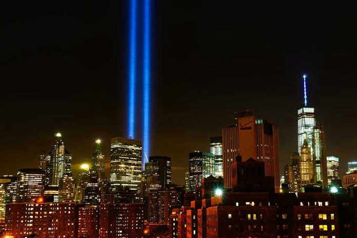 1495332722 New York City skyline at night with memorial lights