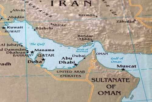 shutterstock_2592385205 Map of the Middle East highlighting countries and bodies of water