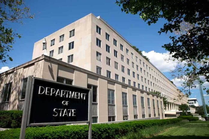 shutterstock_196805378 Department of State building exterior on a sunny day